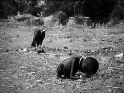 Pulitzer 1994 - Baby And Vulture by Kevin Carter